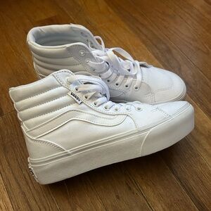 Vans white high top sneakers women’s size 6.5 NWOT